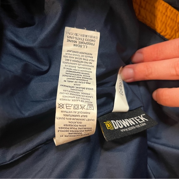 LL Bean Women's Down Hoodie Puffer Jacket Size
Large Colorblock - Picture 6 of 10